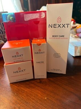 NEXXT skin care bundle!